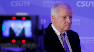 Лидерът на баварските консерватори обеща да поеме отговорност след историческия удар на изборите