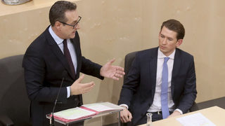 Австрийският парламент ще гласува вот на недоверие срещу Курц в понеделник