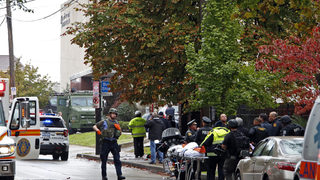 Стрелецът от Питсбърг получи обвинения по 29 пункта