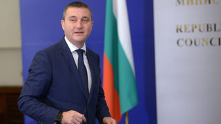 Горанов: Няма предпоставки за предсрочни избори, а болни амбиции