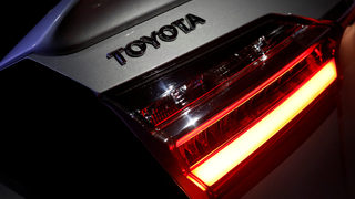 "Тойота" изтегля 1.6 млн. автомобила заради проблем с въздушните възглавници