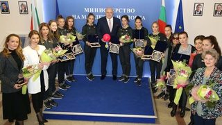 България отново ще кандидатства за световно по художествена гимнастика