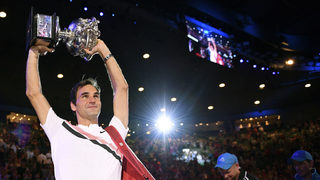 Шефът на Australian Open защити "специалното отношение" към Федерер