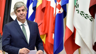 Еврогрупата подкрепя мерките за дисциплиниране на Италия
