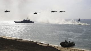 В Черно море се задава буря и това засяга и България