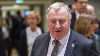 ЕС да инвестира повече в иновации, за да може да се конкурира по света, настояха регионални лидери