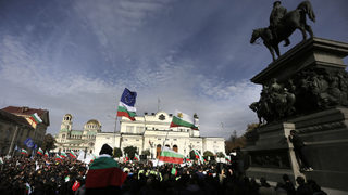"Икономист": Демокрацията в България е в стагнация вече 12 години
