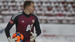 Вратарят Черниаускас също подписа нов договор с ЦСКА