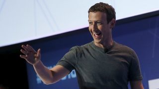 "Фейсбук" - един проблемен тийнейджър на 15 години