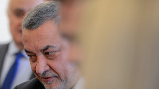 Симеонов не приема сериозно ултиматума на Каракачанов