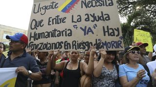 Холандия създава на карибски остров център за хуманитарна помощ за Венецуела