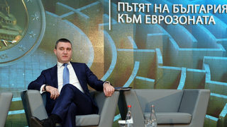 Срокът за новите касови апарати се удължава до септември, но само за големите фирми
