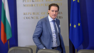 "Нова телевизия" става собственост на Кирил Домусчиев