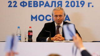 Александър Дюков - директорът на "Газпром нефт", който се заема с руския футбол
