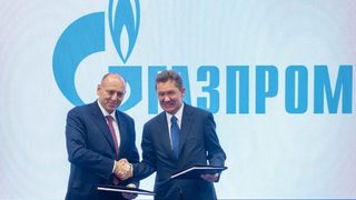 "Газпром" си избра руска компания за строителството на "Турски поток" през България, твърди РБК