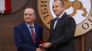 ЗОРА удостоена със "Златна мартеница"
