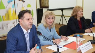 Работна група търси начини как отчуждаването на имоти да не бави строежа на пътища