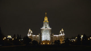 Фотогалерия: Из "Дворците на народа"
