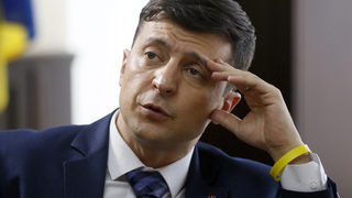 Укранският кандидат-президент Зеленски вече е печелил изборите... в комедиен сериал