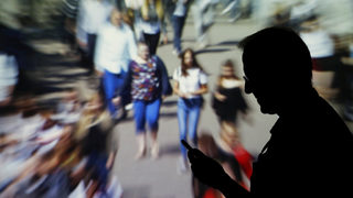 Фалшивите новини - от добрата вдовица от 18-и век до бездетните политици на ЕС