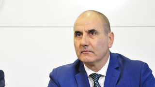Апартаментите, които Цветанов заменил за нов, са препродадени на бивш негов подчинен (допълнена)
