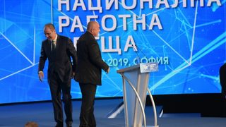 Как ще се отрази скандалът с имотите на Цветанов и ГЕРБ