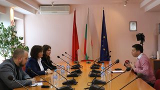 Кратки новини: Протест в София се обяви срещу насилието над животни