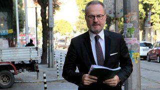 Лозан Панов: Ключови държавни институции са завладени от частни интереси