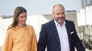 Най-богатият <span class="highlight">датчанин</span> изгуби три деца в атентат в Шри Ланка