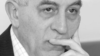 Юрий Асланов: Наблюдаваме как политици се изживяват като бизнесмени 