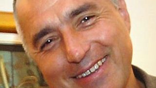 GPS-ът при мене, пък да видим "Майбах" от боклук става ли