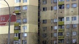 Ремонт <span class="highlight">на</span> блока с пари от хазната и от ЕС