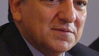 Барозу в центъра на скандал за партийно финансиране