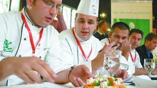 Глад за кадри 