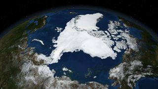 Арктически жеги разкъсват на парчета канадски острови