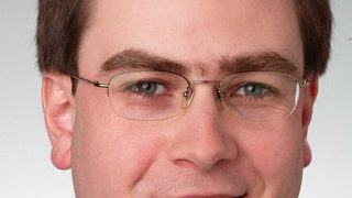 Джеръми ХАРГРИЙВС, британски либералдемократ: Политиците трябва да станат и добри слушатели, не само оратори