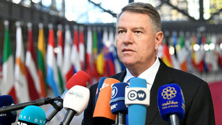 Румънците ще гласуват на референдум срещу корупцията