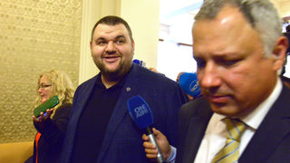 Пеевски отново е най-номиниран <span class="highlight">за</span> депутат от структурите на ДПС