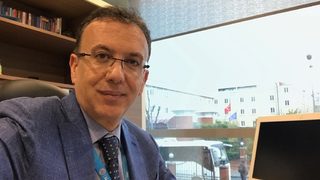 "Здравето е основно и безкомпромисно право на всеки" послание на световно признатият уролог проф.Д-р.Семих Аян .