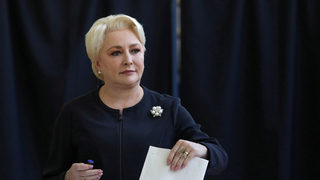Румънският премиер обеща да се откаже от спорната съдебна реформа