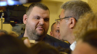 Нагло и подигравателно: какво театро играе ДПС