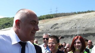 Вашата земя - това съм аз