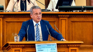 Цитат на деня: На вас не ви отива да коментирате какво е казал колос като Доган