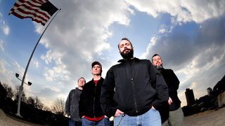 Нийл Фалън, Clutch: Да правя едно и също нещо 30 години звучи като ад