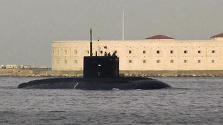 Пожар в руска подводница уби 14 моряци