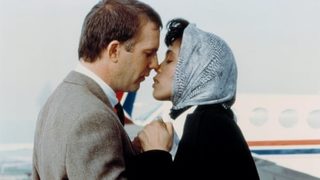 Принцеса Даяна е щяла да се снима в продължение на "Бодигард" с Кевин Костнър
