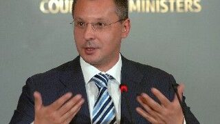 Кабинетът ще бори дефицита по текущата сметка със стратегия за износа