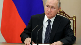 Кремъл, международният трол. Как Русия реши, че спасява света от Содом и Гомор