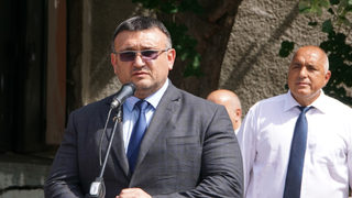 Организираната <span class="highlight">престъпност</span> вече не си решава нещата с убийства, смята министър Маринов