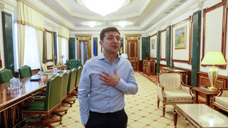 Първи екзит пол: Партията на Зеленски печели предсрочните избори в Украйна